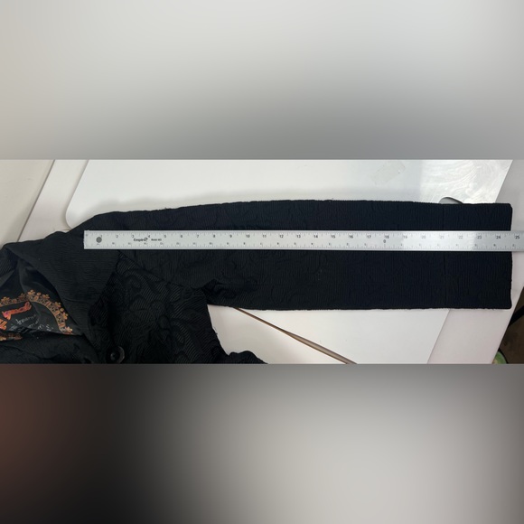 Desigual Coat Women’s size  42 /10 Black Jacquard Stand up Collar Button Front - Picture 9 of 15